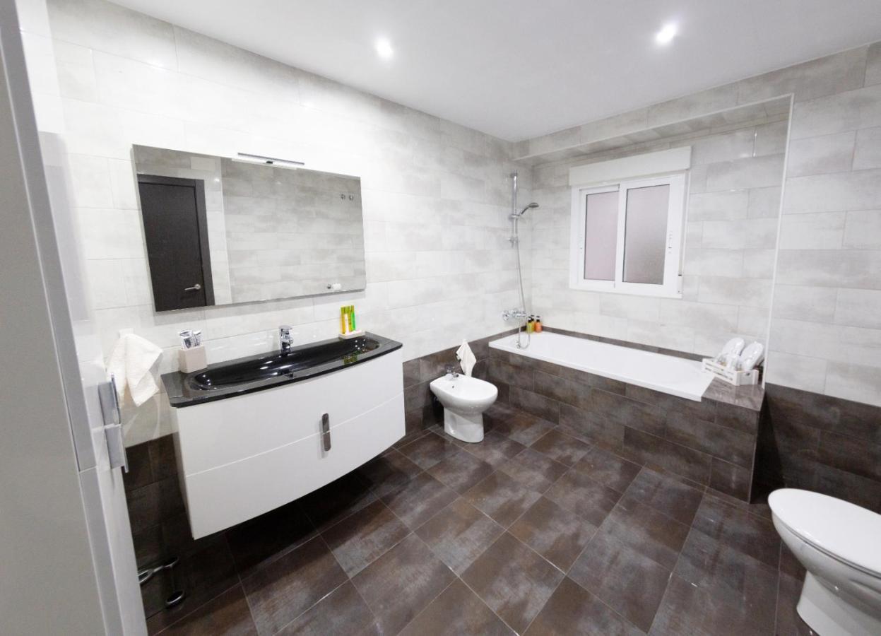 Luxury New Apartment City Centre & Beach, Alicante Eksteriør billede