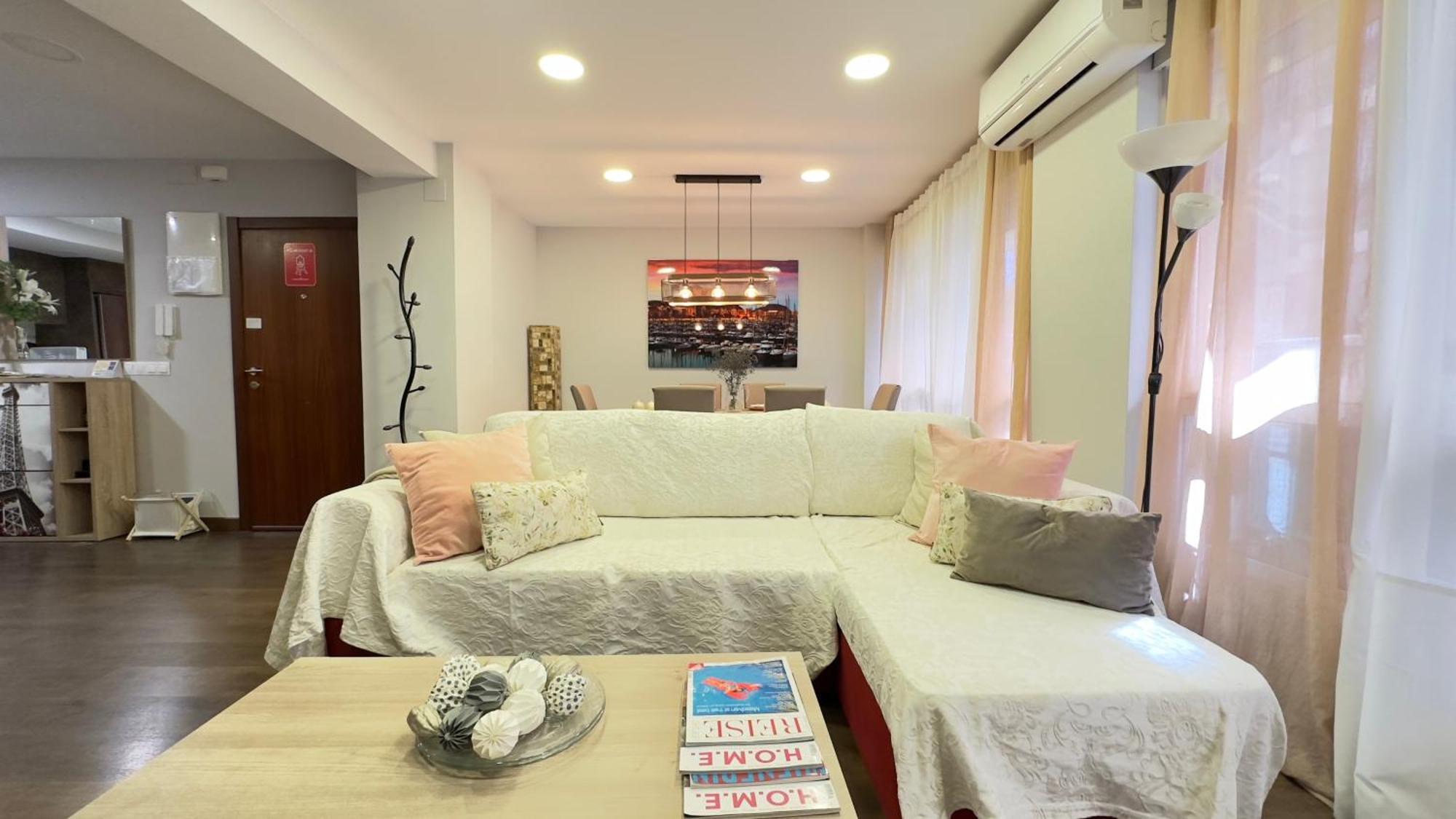 Luxury New Apartment City Centre & Beach, Alicante Eksteriør billede